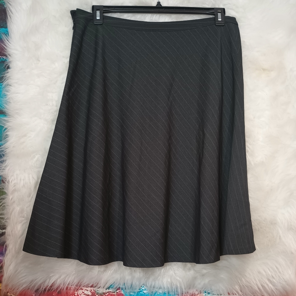 Chaps Black and Gray Striped A Line Skirt Size 12